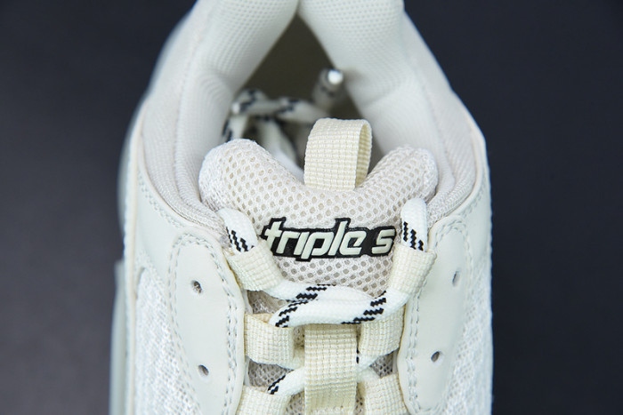 BALCIA Triple S Sneaker