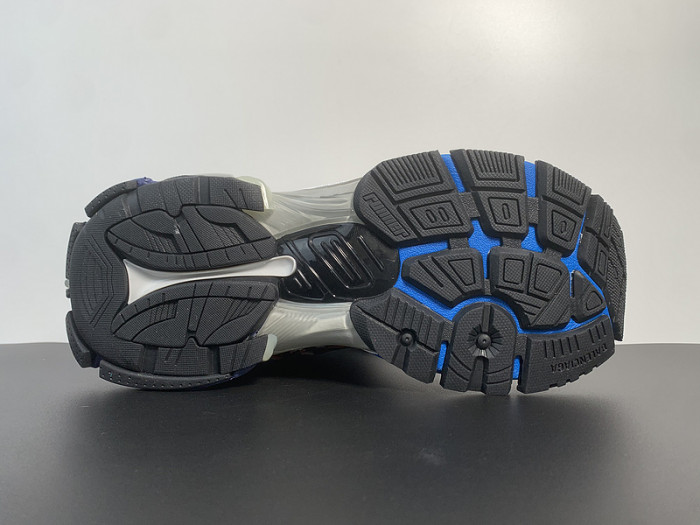 BALCIA RUNNER SNEAKER