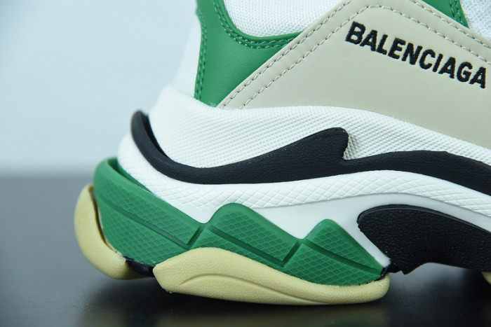 BALCIA Triple S Sneaker