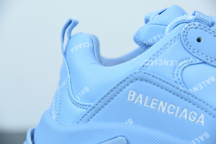 BALCIA Triple S Sneaker