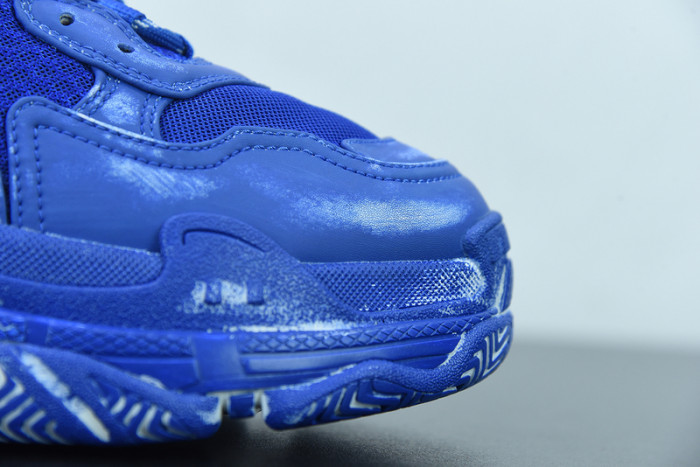 BALCIA Triple S Sneaker