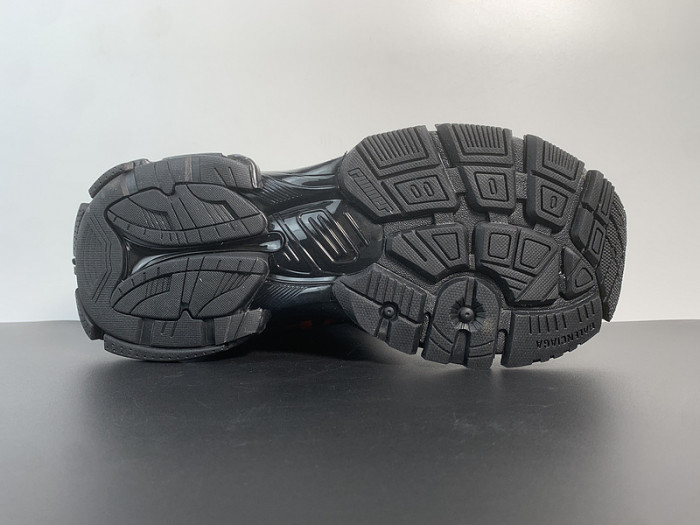 BALCIA RUNNER SNEAKER