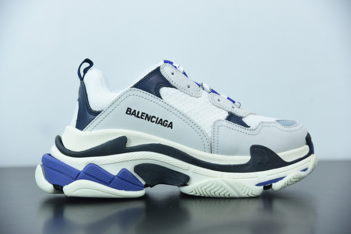 BALCIA Triple S Sneaker