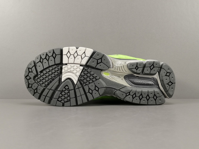 New Balance 2002R "Good Vibes Pack" M2002RGZ