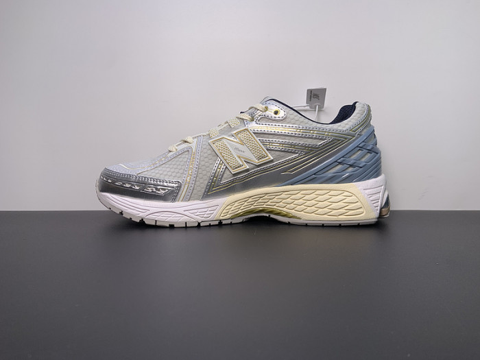 New Balance 1906R White Blue M1906RKC