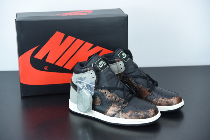 Air Jordan 1 High OG “Patina” 555088-033