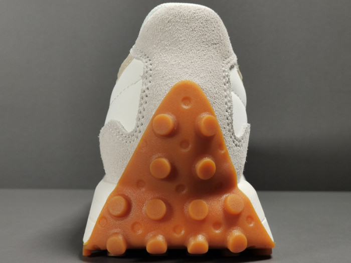 (WMNS) New Balance 327 