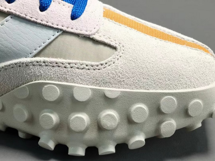 New Balance XC-72 Cream/White-Pink UXC72CB1