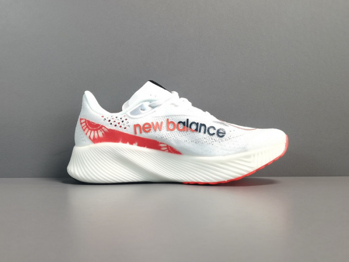 New Balance FuelCell RC Elite v2 ''White Neo Flame'' MRCELZ2