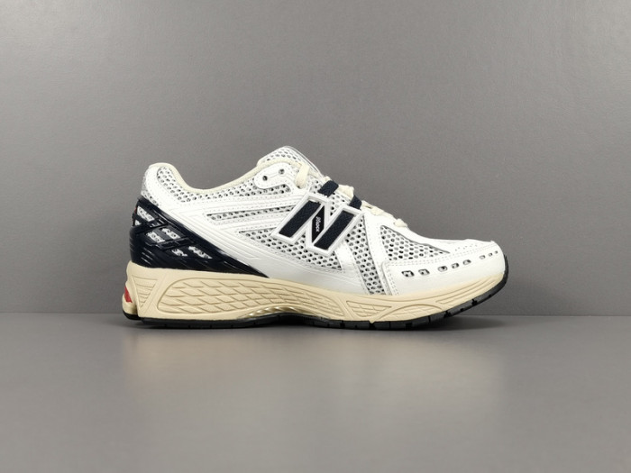New Balance 1906R ''Sea Salt Eclipse'' - M1906RR