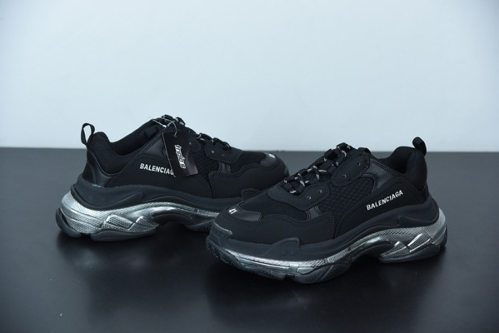 BALCIA Triple S Sneaker