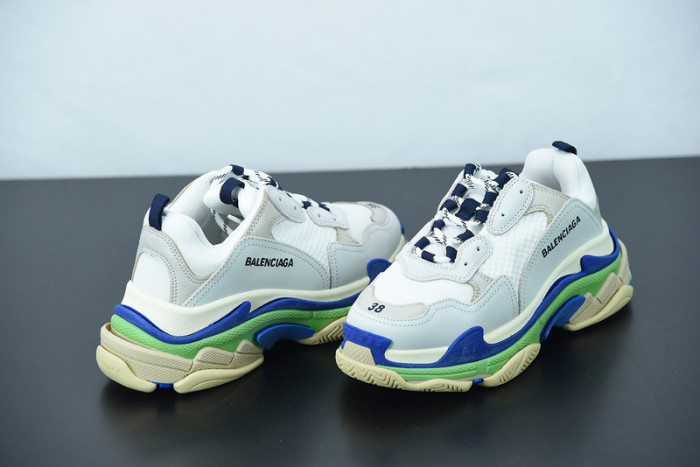 BALCIA Triple S Sneaker