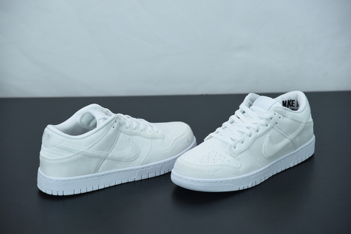 Dover Street Market Nike Dunk Low DH2686-100