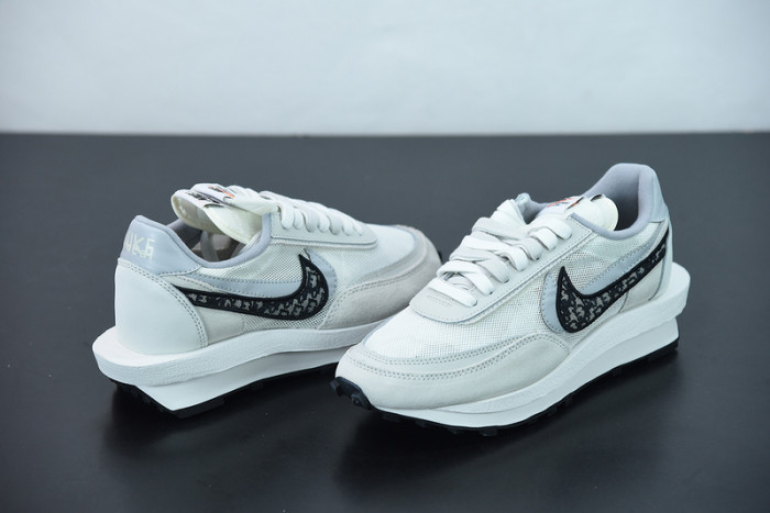 sacai x D*or x nike lvd waffle daybreak white grey cn8898-002