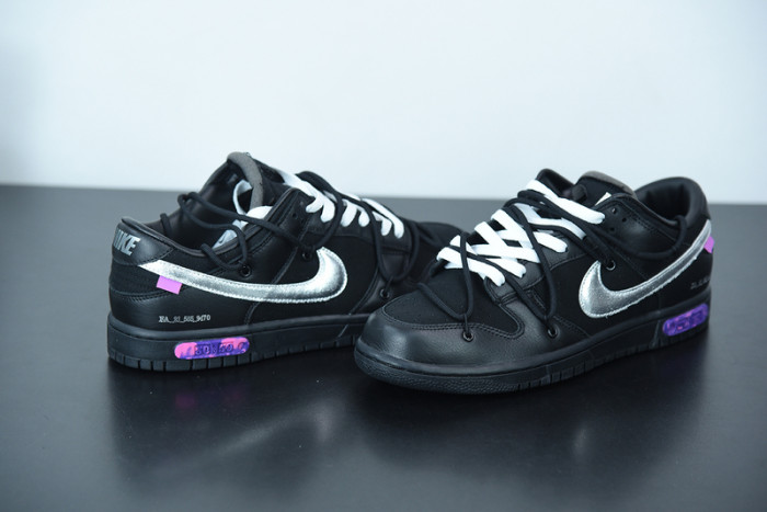 OFW x Nike Dunk Low DM1602-001