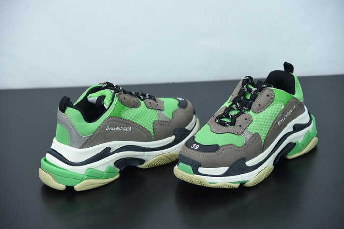 BALCIA Triple S Sneaker