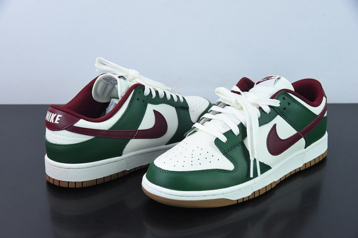 Nike Dunk Low Gorge Green FB7160-161