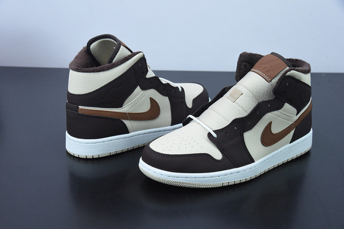 Air Jordan 1 Mid Brown Fleece DO6699-200