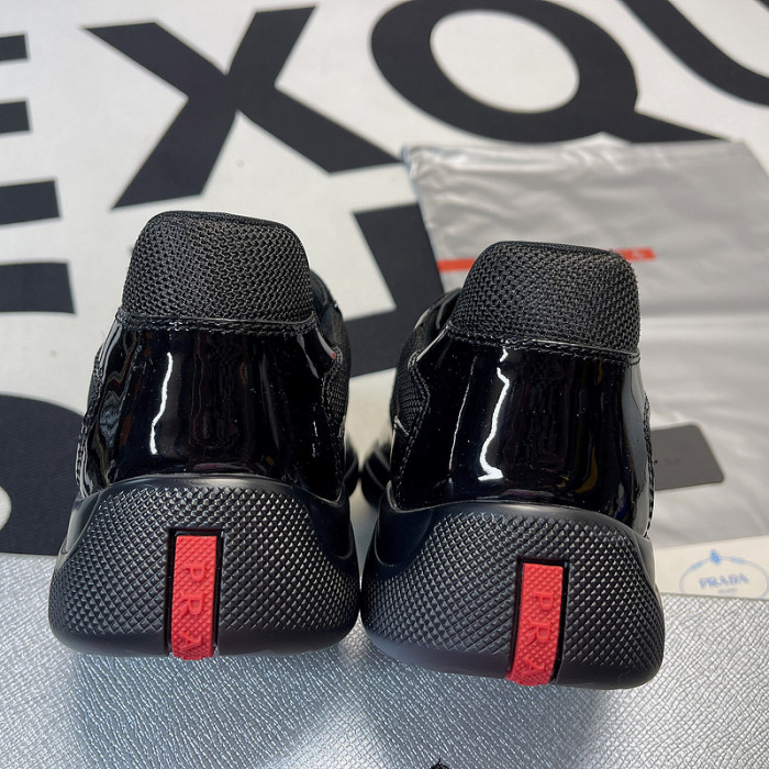 PRDA Sneaker