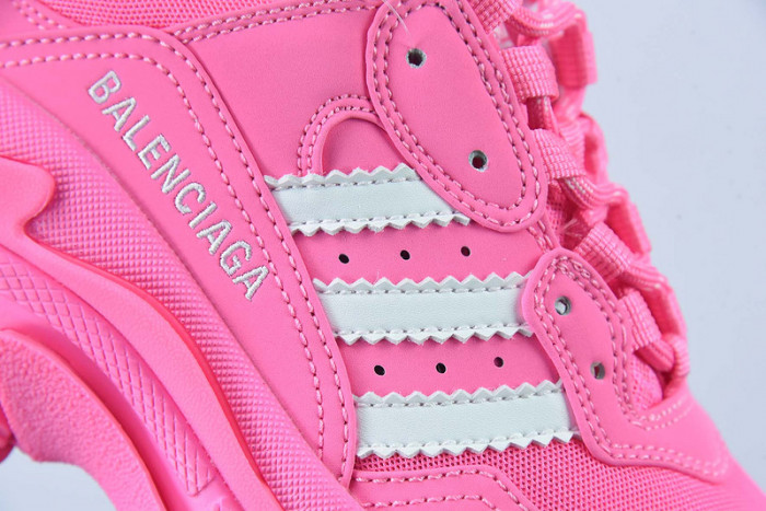 BALCIA TRIPLE S SNEAKER