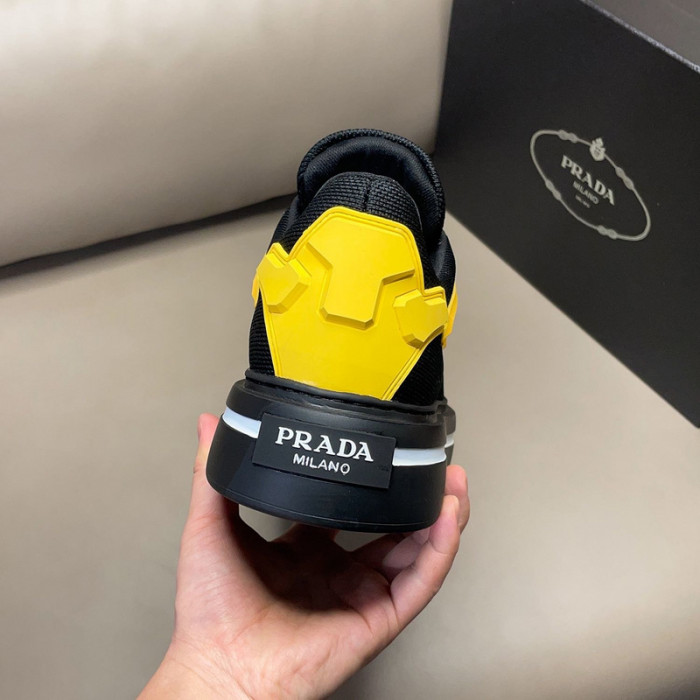 PRDA Sneaker