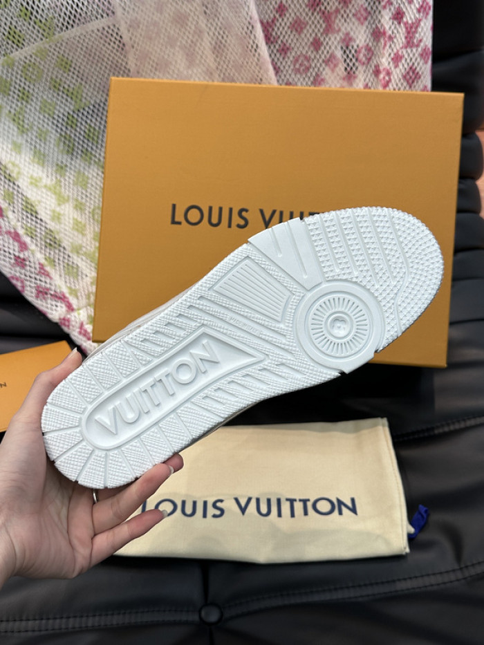 LUSV SNEAKERS