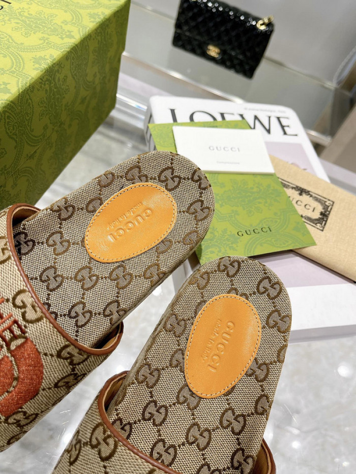 GCI GG Slide Sandal
