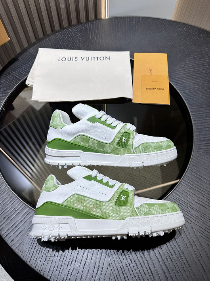 LUSV SNEAKERS