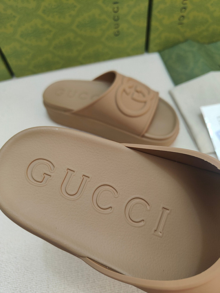 GCI GG Slide Sandal