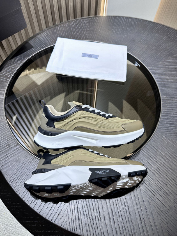 VALENTINO GARAVANI SNEAKER