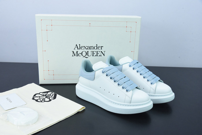 ALEXMQ Sneakers