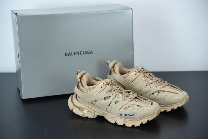 BALCIA Track SNEAKER