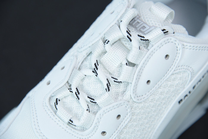 BALCIA Triple S Sneaker