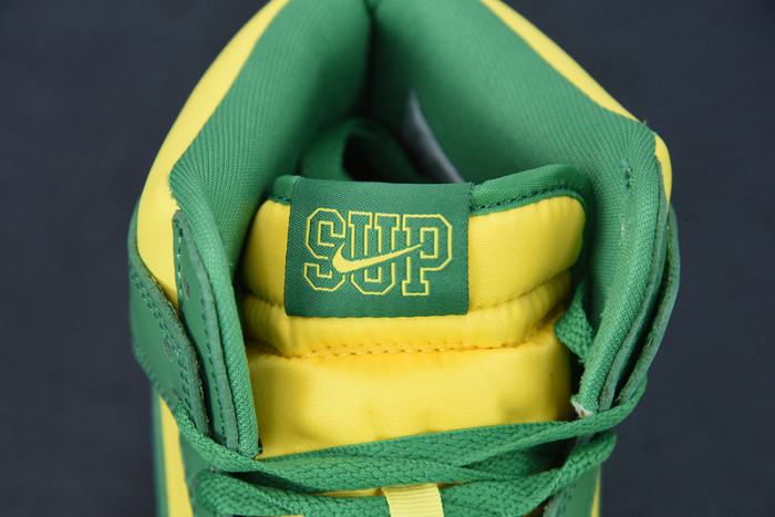 S*p*e x nike sb dunk high dn3741-700