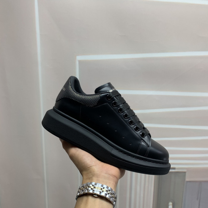 ALEXMQ Sneakers