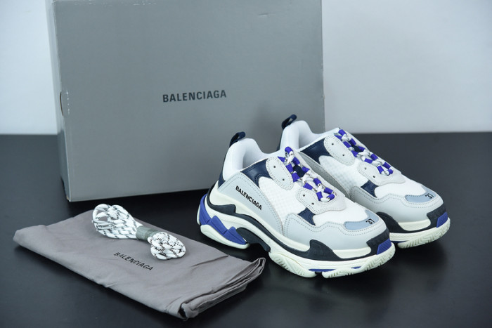 BALCIA Triple S Sneaker