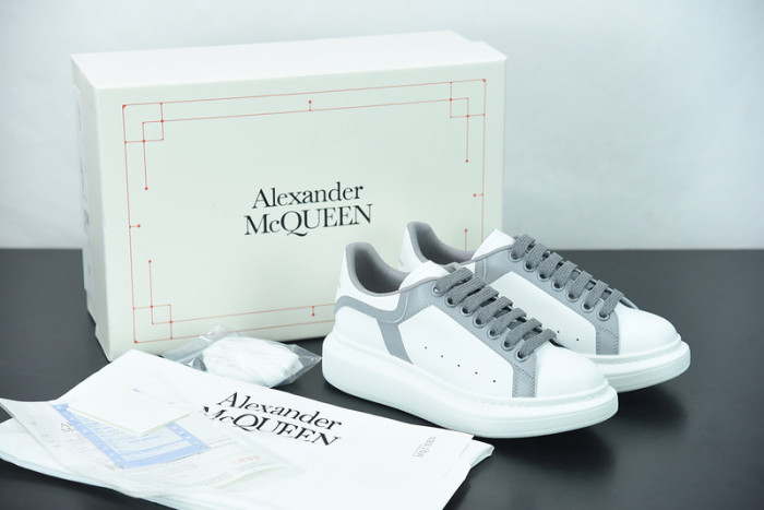 ALEXMQ Sneakers