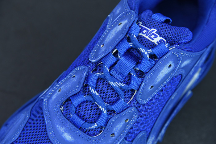 BALCIA Triple S Sneaker