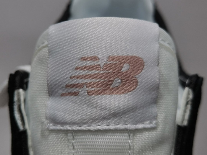 (Women) New Balance 327 