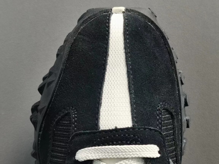 New balance XC72 Black Moonbeam UXC72DA1