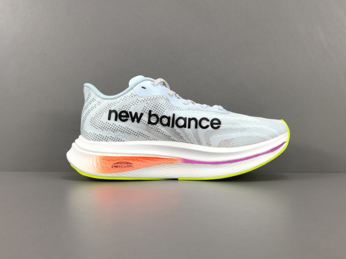 new balance nb fuel cell S*percomp trainer v2 mrcxlg3