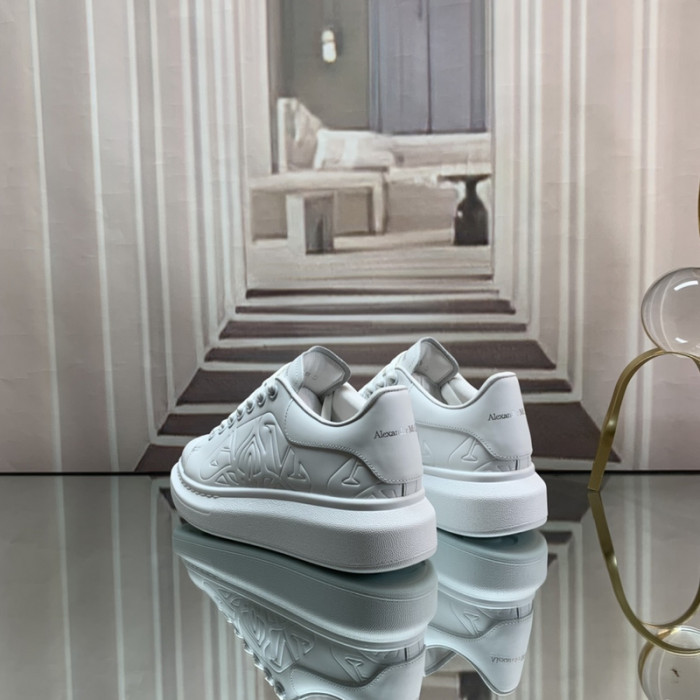 ALEXMQ Sneakers