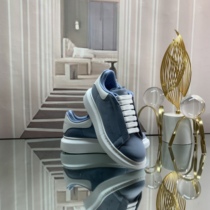 ALEXMQ Sneakers