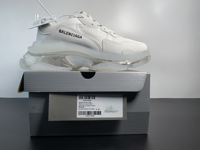 BALCIA TRIPLE S SNEAKER