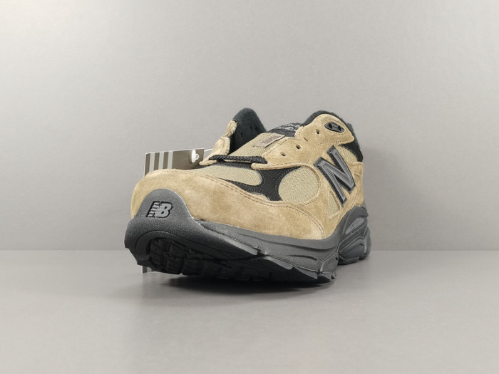 JJJJOUND X New Balance M990JJ3