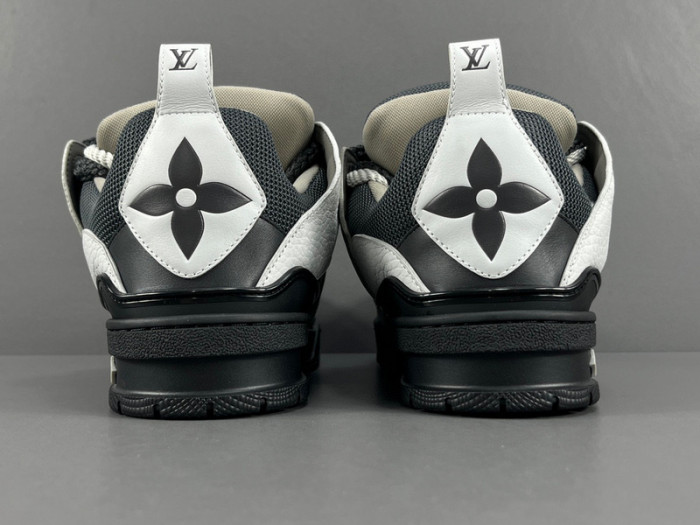 LUSV SNEAKERS