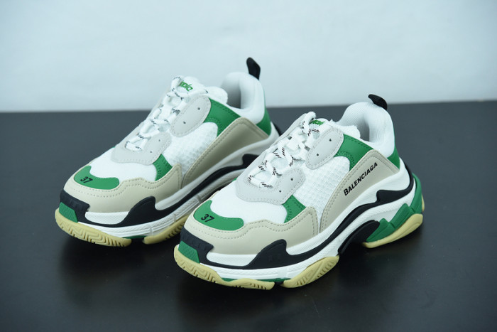 BALCIA Triple S Sneaker