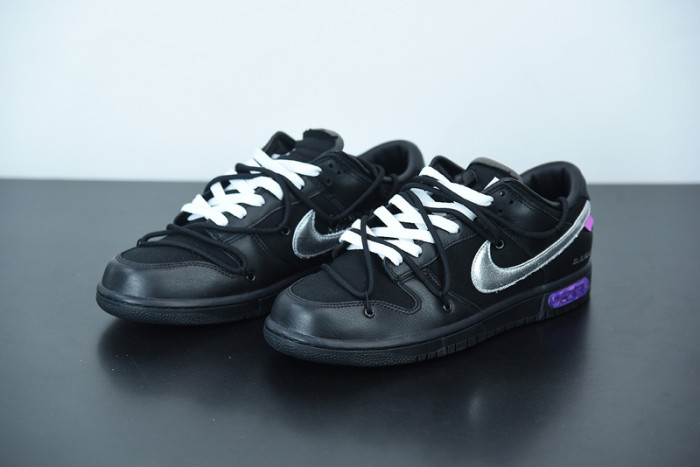 OFW x Nike Dunk Low DM1602-001