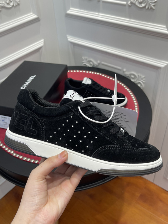 CHNL Sneaker