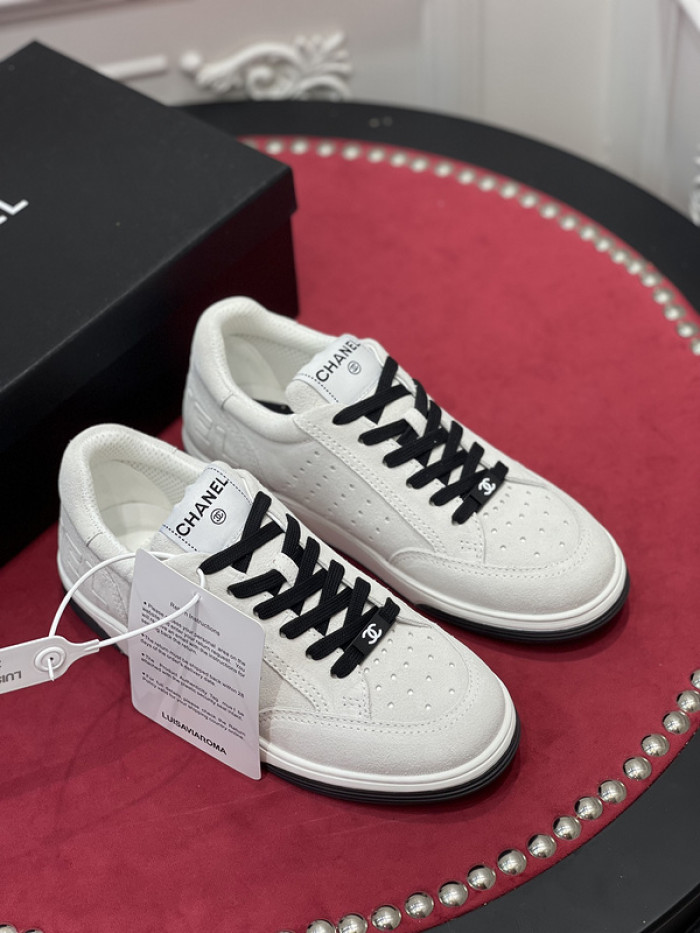 CHNL Sneaker